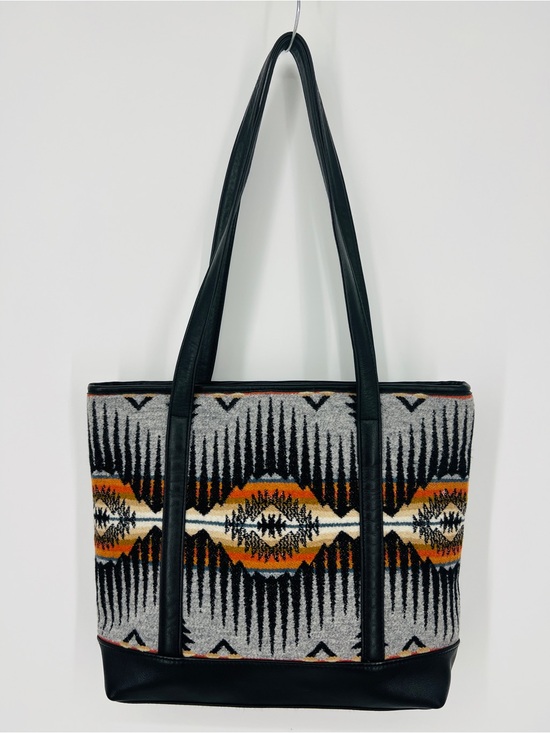 Pendleton Handbags - Pendleton Wool Blanket Bag Southwest Tote Black Leather Rare Multi Pocket Nwot